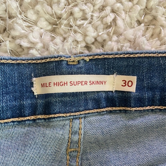 Levi’s Mile High Super Skinny Jeans - Picture 4 of 5